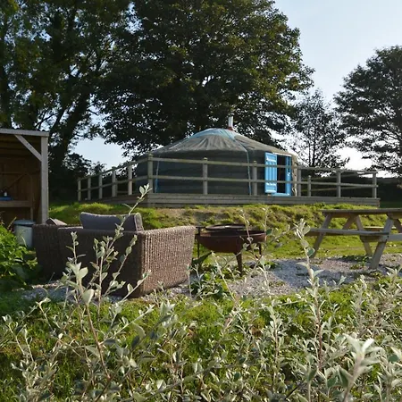 Glamping Yurts Near Newquay Hotel Newquay  Exterior photo